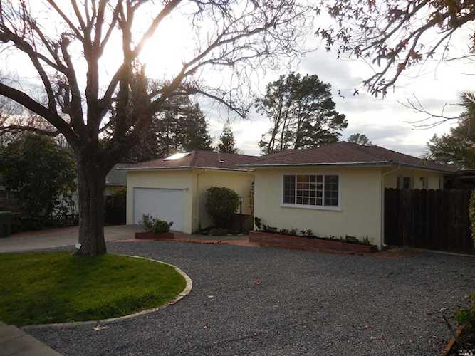 65 Summers Avenue Novato, CA 94945 | MLS 21902863 Photo 1