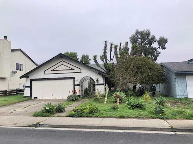 942 Sonora Ave Half Moon Bay, CA 94019 | MLS ML81735046 Photo 1