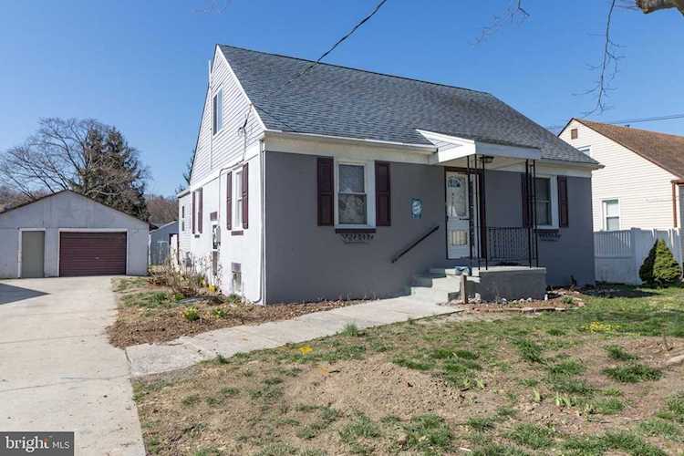 412 Ives Ave Carneys Point, NJ 08069