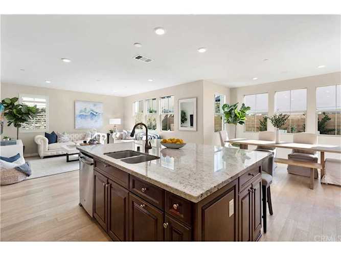 120 Spica Irvine, CA 92618 | MLS OC19032570 Photo 1