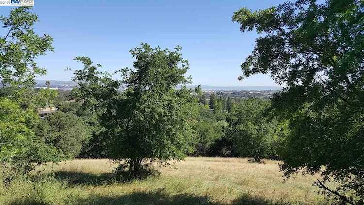 0 Venner Rd Martinez, CA 94553