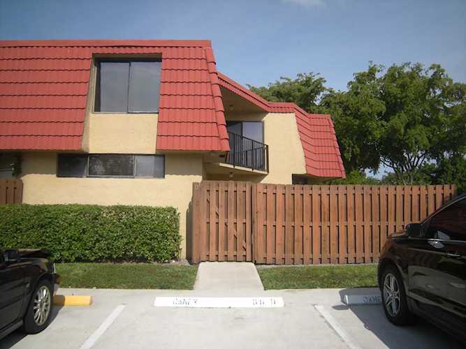 8321 Trent Court #D Boca Raton, FL 33433 - MLS# RX-10519498 | BocaRatonRealEstate.com Photo 1
