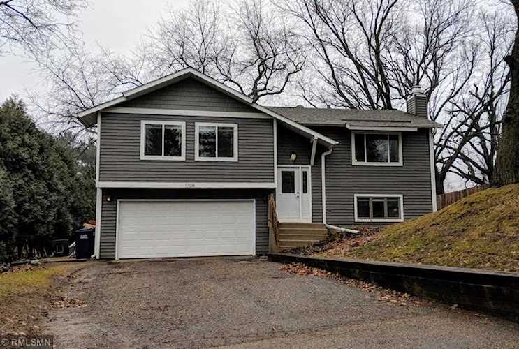 1708 Walnut Circle Eagan, MN 55122 | MLS 5206177 Photo 1