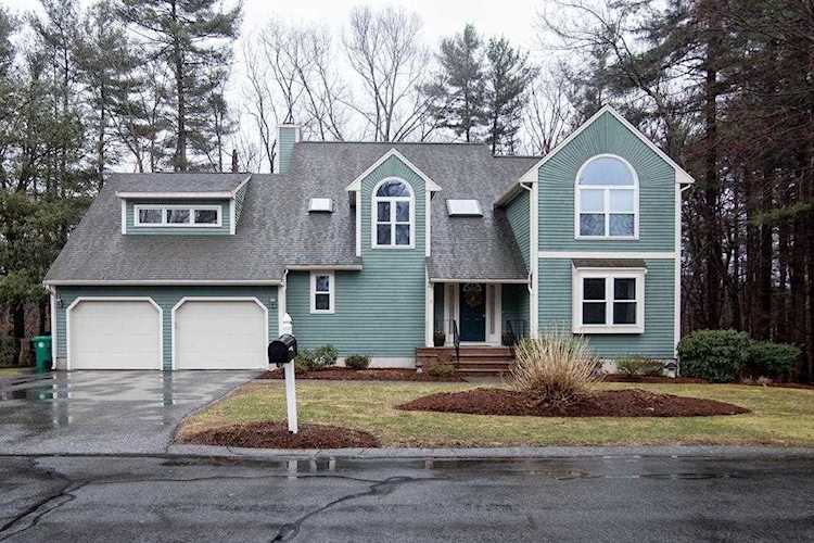 Burlington, 6 Erin Ln, MA, home for sale Photo 1