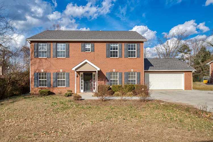 10535 Bob Gray Rd Knoxville TN 37932 in Lovell Rd | MLS 1068413 - GreatLifeRE.com Photo 1