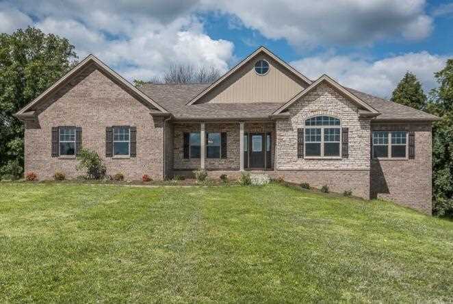 553 Houston Oaks Drive Paris, KY 40361