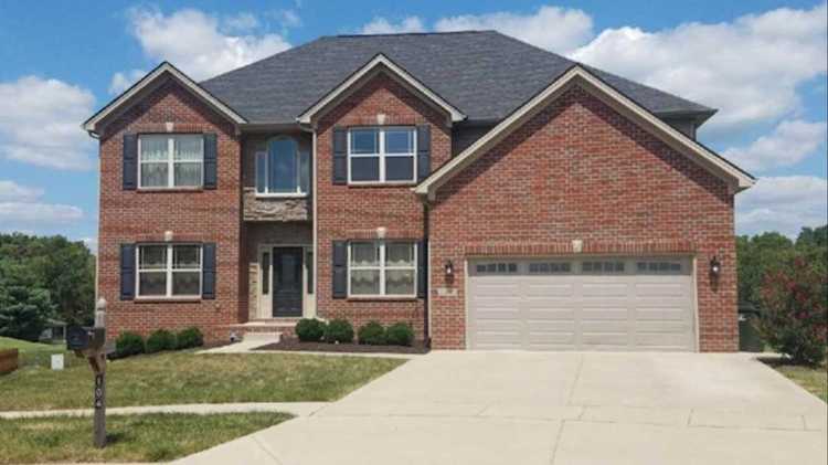 528 Houston Oaks Drive Paris, KY 40361