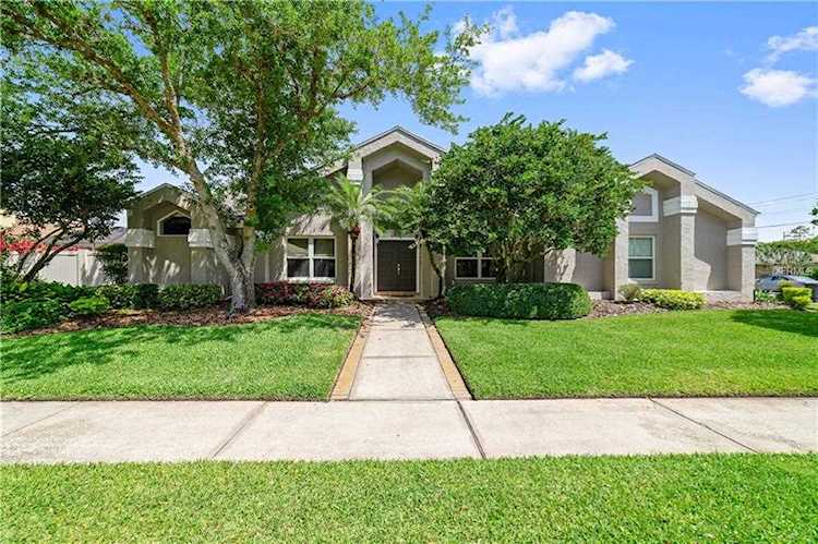 813 Silverwood Drive Lake Mary FL by RE/MAX Downtown Photo 1