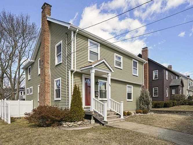 45 Wallace Rd Quincy, MA 02169 | MLS 72480764 Photo 1