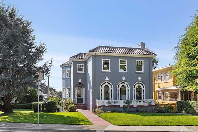 225 Moncada Way San Francisco, CA 94127 | MLS 483380 Photo 1