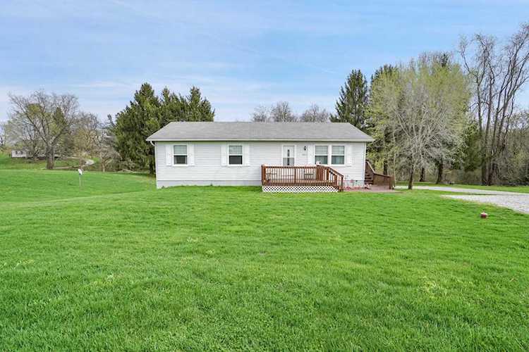4571 Cincinnati Zanesville Road Lancaster, OH 43130 | MLS 219011760 Photo 1