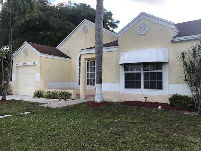 8335 Dynasty Drive Boca Raton, FL 33433 - MLS# RX-10521938 | BocaRatonRealEstate.com Photo 1