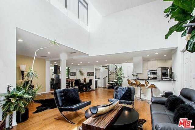12000 Goshen Avenue #305, Los Angeles, CA 90049 | MLS #19455312 Photo 1