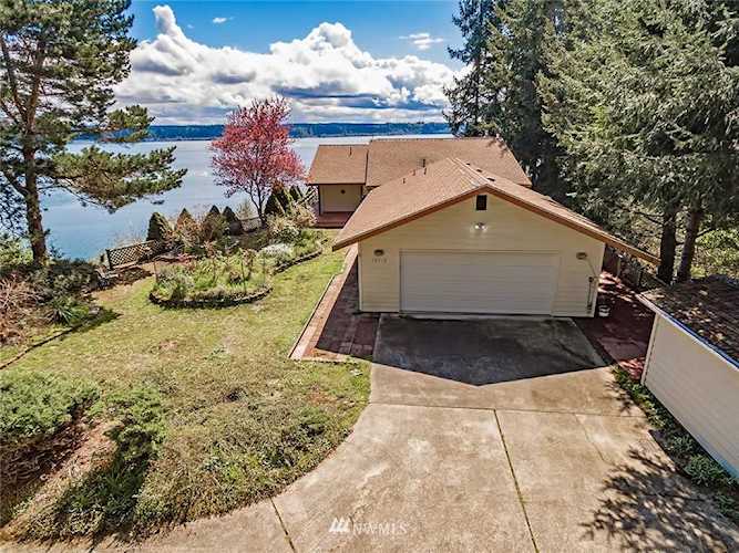 10712 Cole Point Dr Anderson Island, WA 98303 | MLS ® 1423316 Photo 1