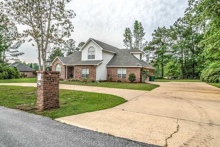 308 Country Club Drive, Crestview, FL | TrueSouthCoastalHomes.com Photo 1