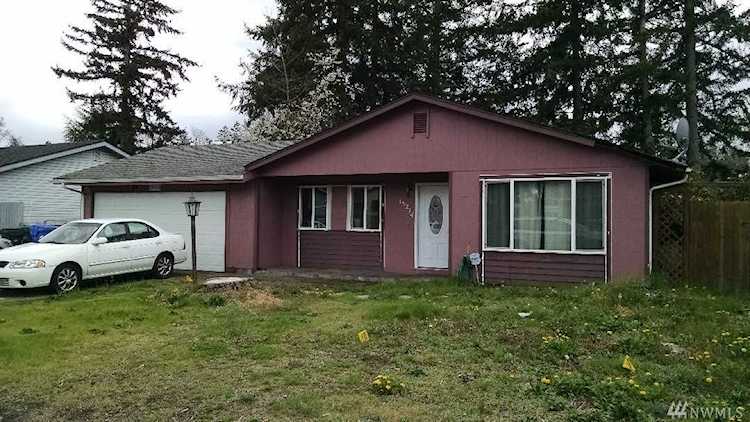 15214 11th Ave Ct E Tacoma, WA 98445 | MLS ® 1439824 Photo 1
