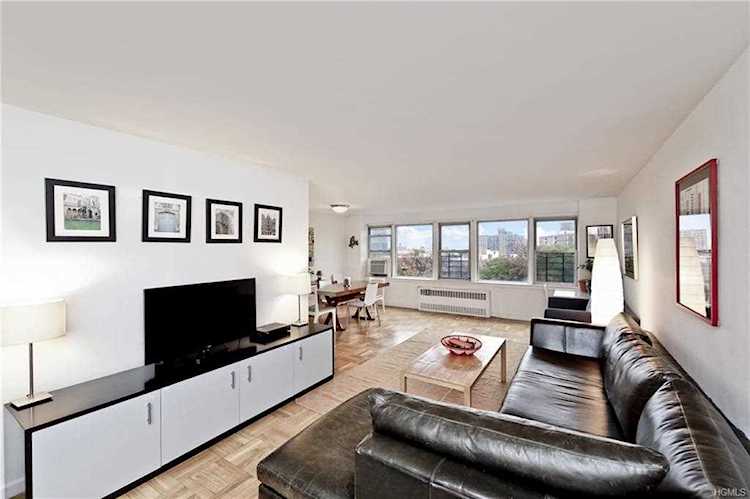 4525 Henry Hudson Parkway #B812 Bronx, NY 10471 | MLS 4921786 Photo 1