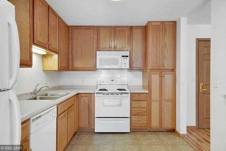 1600 Arundel Street #206 Saint Paul, MN 55117 | MLS 5214830 Photo 1