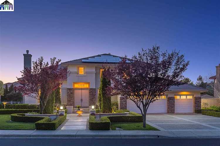 48876 Crestview Cmn Fremont, CA 94539 | MLS 40861117 Photo 1