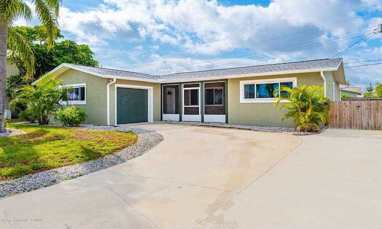 485 Patrick Avenue Merritt Island, FL 32953 | MLS 842150 Photo 1