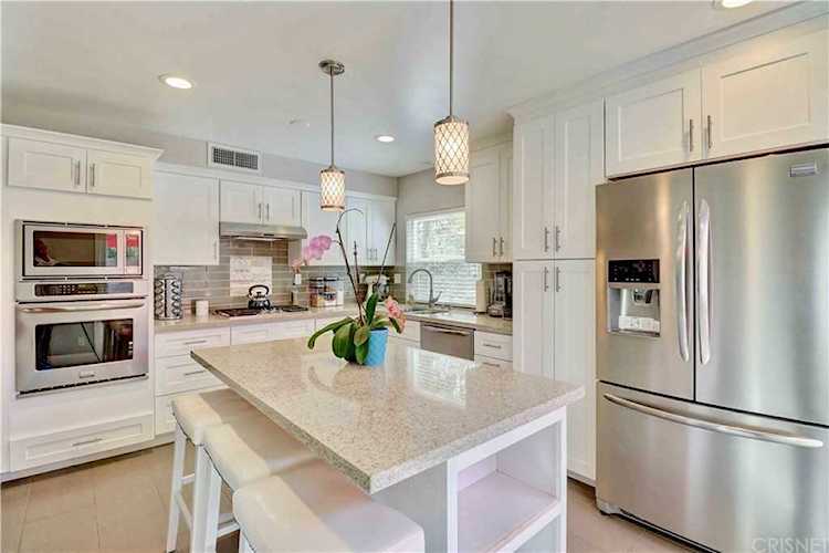 10341 Canoga Avenue #40, Chatsworth, CA 91311 | MLS #SR19081089 Photo 1