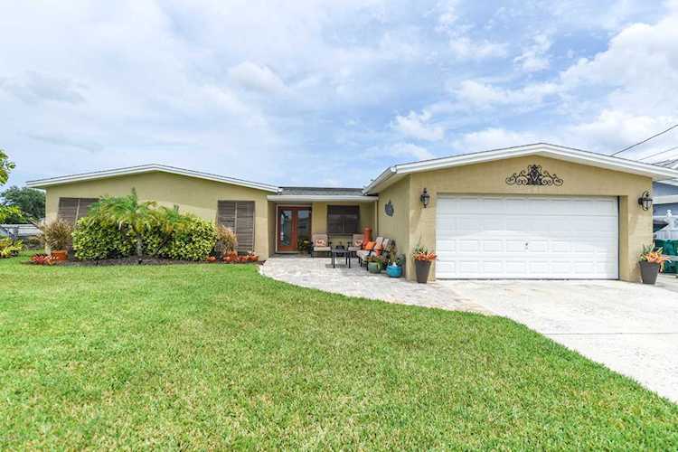 1130 N Montego Bay Drive Merritt Island, FL 32953 | MLS 842005 Photo 1
