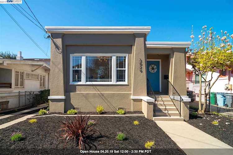 3020 Stanton St Berkeley, CA 94702 | MLS 40857664 Photo 1