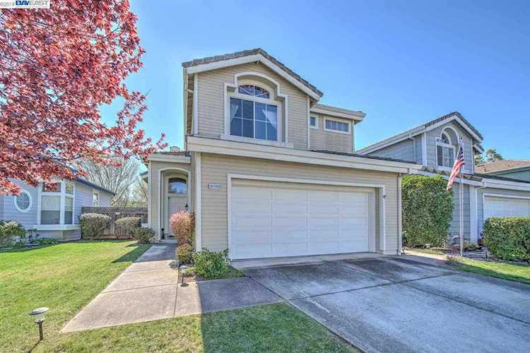 36930 Papaya St Newark, CA 94560 | MLS 40856374 Photo 1
