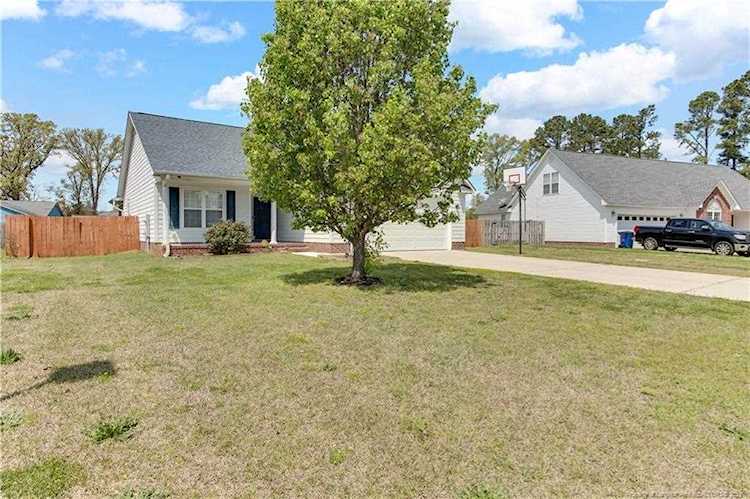 205 Old Oak Rd Raeford, NC 28376 | MLS 604520 Photo 1
