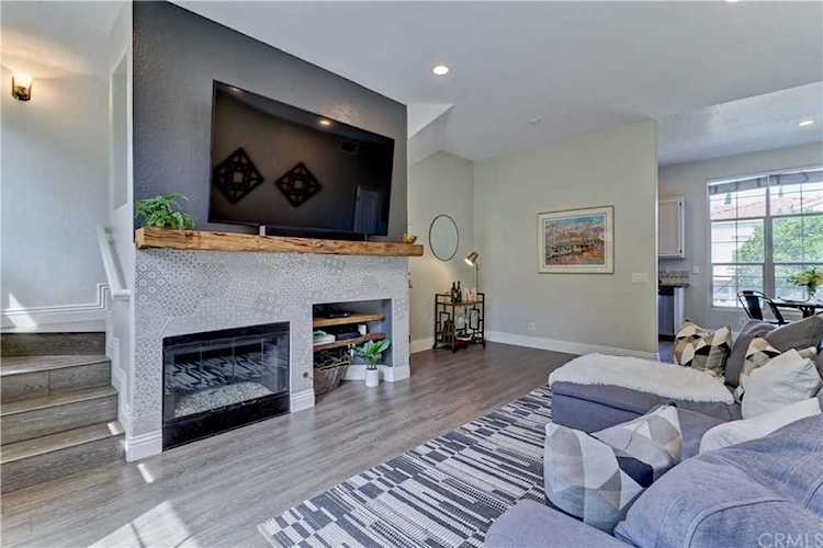8142 E Naples Lane Anaheim Hills, CA 92808 | MLS PW19085143 Photo 1