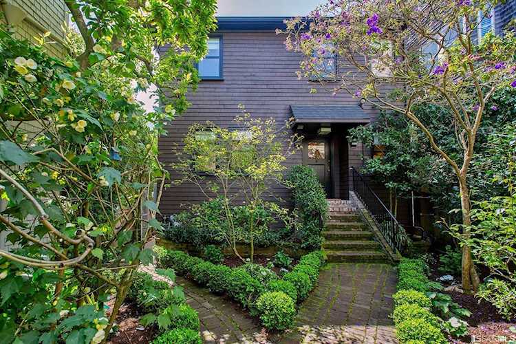 2377 Filbert San Francisco, CA 94123 | MLS 478808 Photo 1