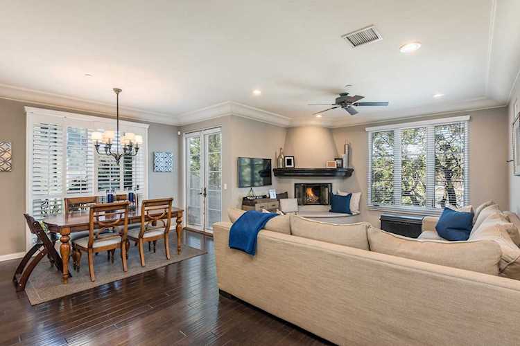 218 Santa Barbara St #B Santa Barbara, CA 93101 | MLS 19-1425 Photo 1