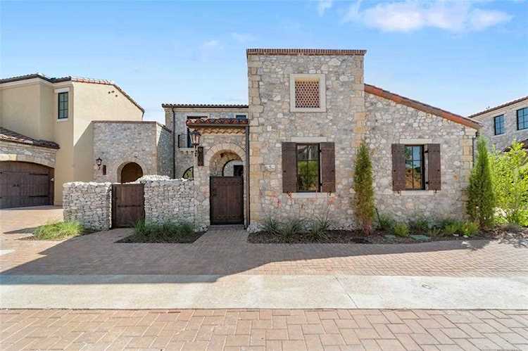6 Comillas Westlake, TX 76262