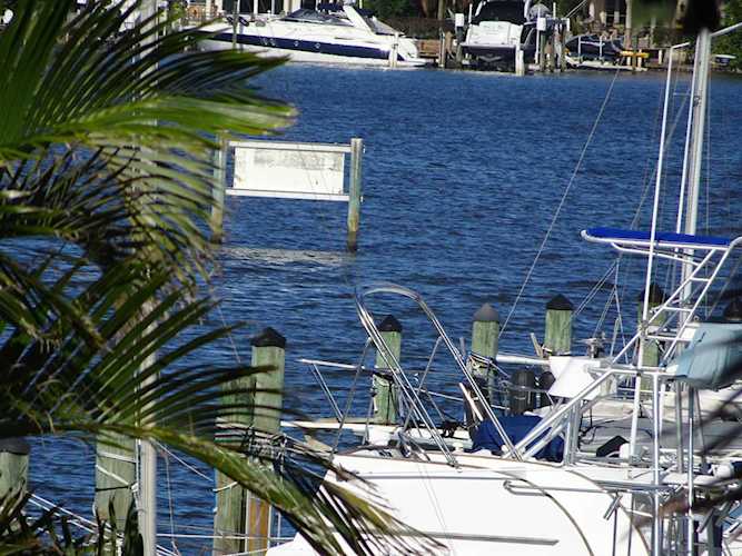 806 E Windward Way #205 Lantana, FL 33462 - MLS# RX-10525998 | BocaRatonRealEstate.com Photo 1