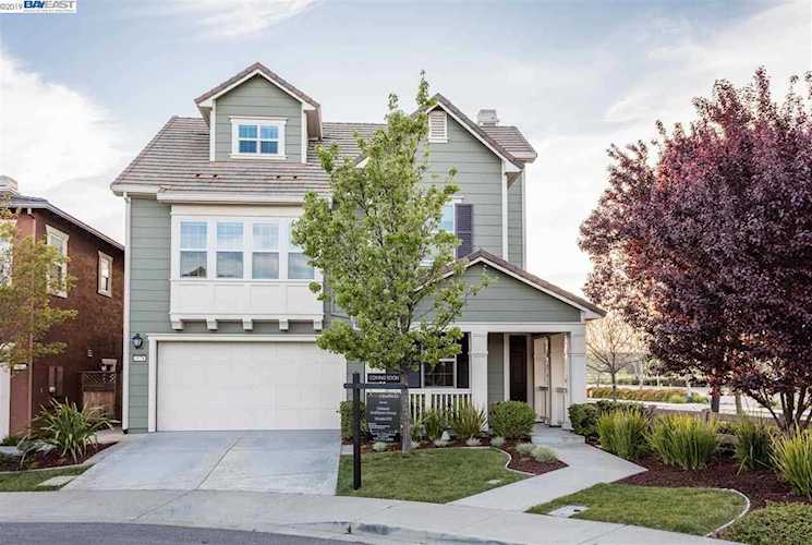 4978 Houlton Court Dublin, CA 94568 | MLS 40862021 Photo 1