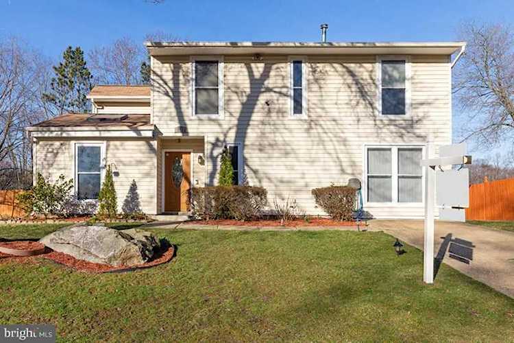 6218 Centaurus Ct Burke, VA 22015 | MLS ® VAFX999052 Photo 1