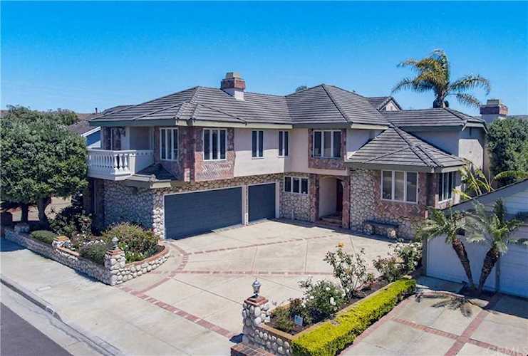 16282 Typhoon Lane Huntington Beach, CA 92649 | MLS OC19099666 Photo 1
