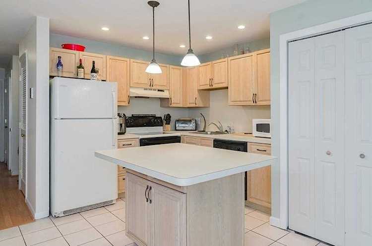 20 Chapman St #101 Weymouth, MA 02189 | MLS 72493411 Photo 1