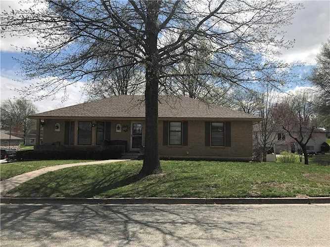 501 W 30th St Higginsville, MO 64037 | MLS 2157688 Photo 1