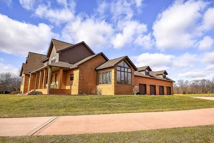 8454 Benadum Road Carroll, OH 43112 | MLS 219003033 Photo 1