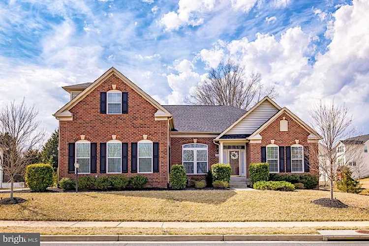 24109 Statesboro Place Ashburn, VA 20148 | MLS ® VALO353662 Photo 1