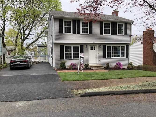 Dallin Arlington, 107 Waverley St, MA, home for sale Photo 1