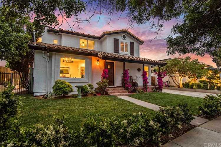 1151 Lynngrove Drive Manhattan Beach, CA 90266