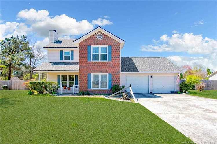 201 Oakbluff Dr Raeford, NC 28376 | MLS 603407 Photo 1