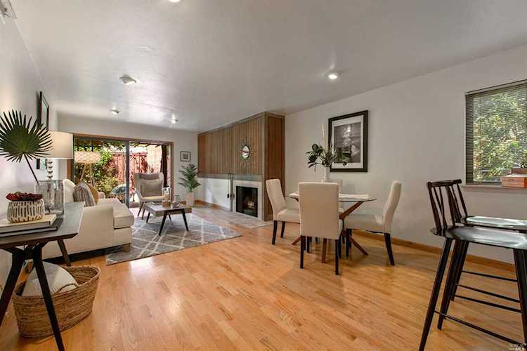 131 Mitchell Drive Fairfax, CA 94930 | MLS 21908122 Photo 1