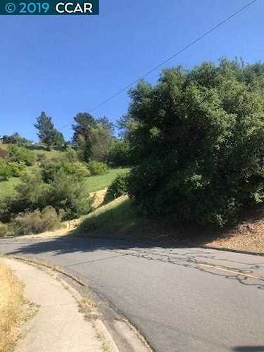 Rolph Park Dr Crockett, CA 94525