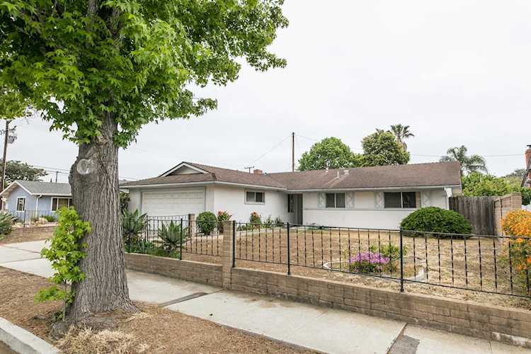 5113 San Lorenzo Dr Santa Barbara, CA 93111 | MLS 19-1684 Photo 1
