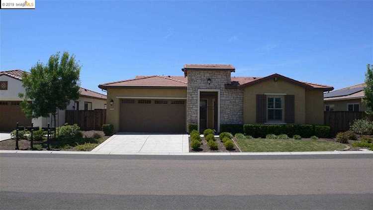 7379 Bay Harbor Way Discovery Bay, CA 94505 | MLS 40865675 Photo 1
