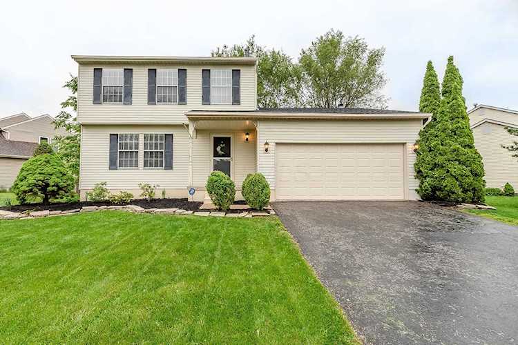 560 Courtland Lane Pickerington, OH 43147 | MLS 219016354 Photo 1