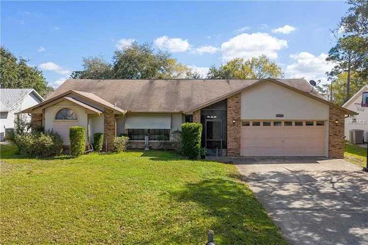 1105 Craig Court Saint Cloud, FL 34772 | MLS O5762752 Photo 1
